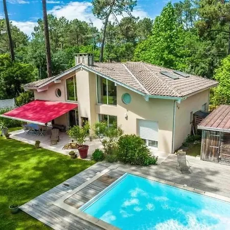 Villa Spacieuse A Hossegor Avec Piscine Chauffee - Fr-1-791-36